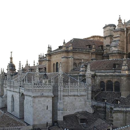 Suites Gran Via Capilla Real Granada Kültér fotó