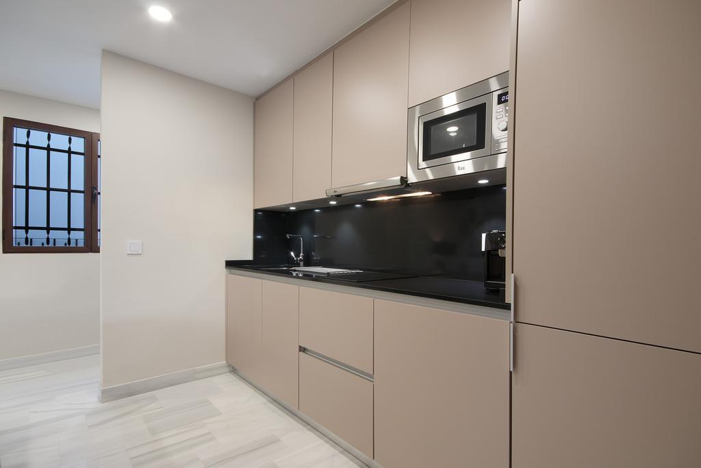 Suites Gran Via Capilla Real Granada Kültér fotó