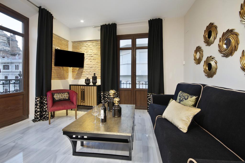 Suites Gran Via Capilla Real Granada Kültér fotó