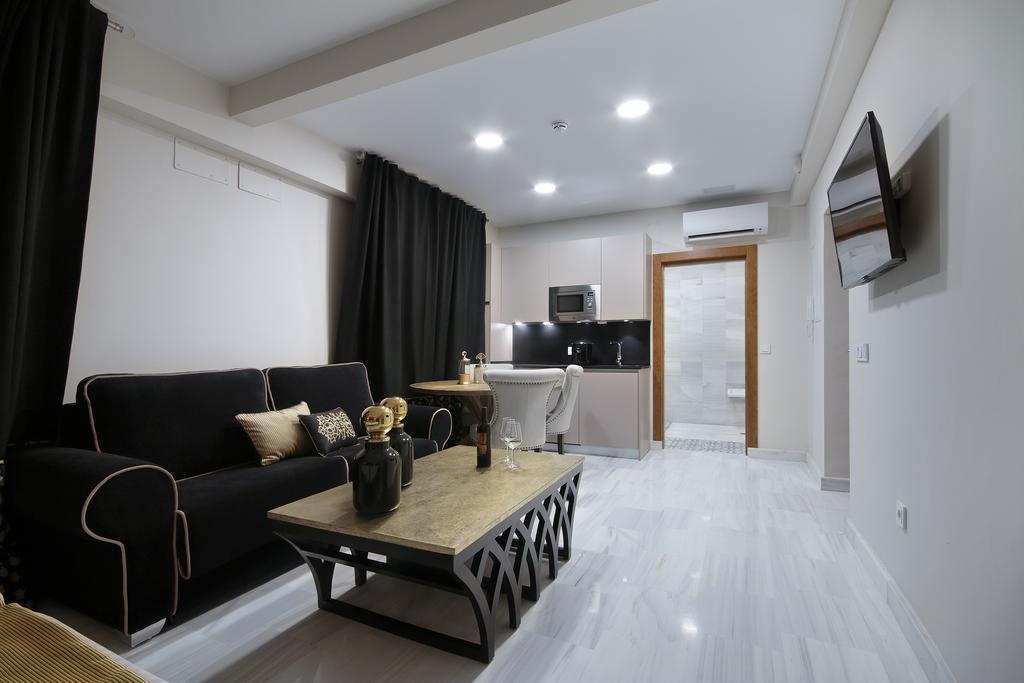 Suites Gran Via Capilla Real Granada Kültér fotó