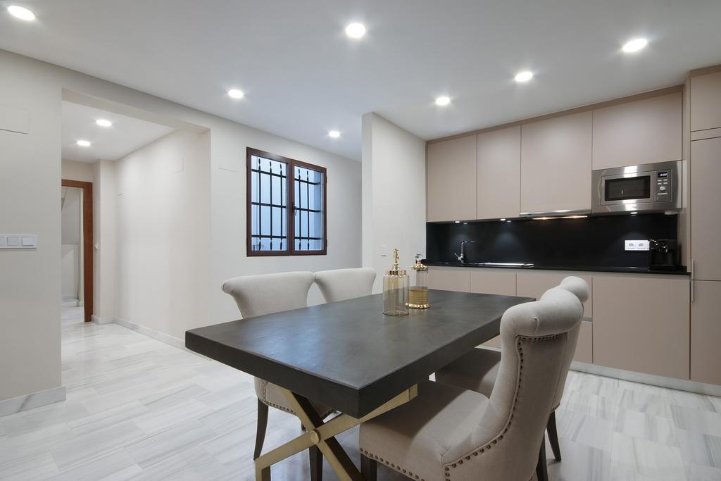 Suites Gran Via Capilla Real Granada Kültér fotó